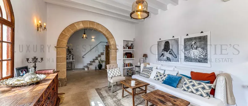 Exceptional completely renovated villa in Cala Major with sea views — photo 7