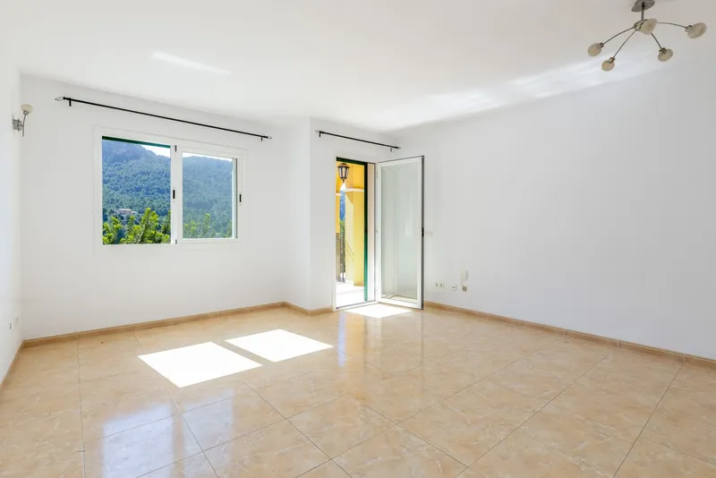 3-bedroom apartment with terrace. Parking, storage room and elevator!!! — photo 3