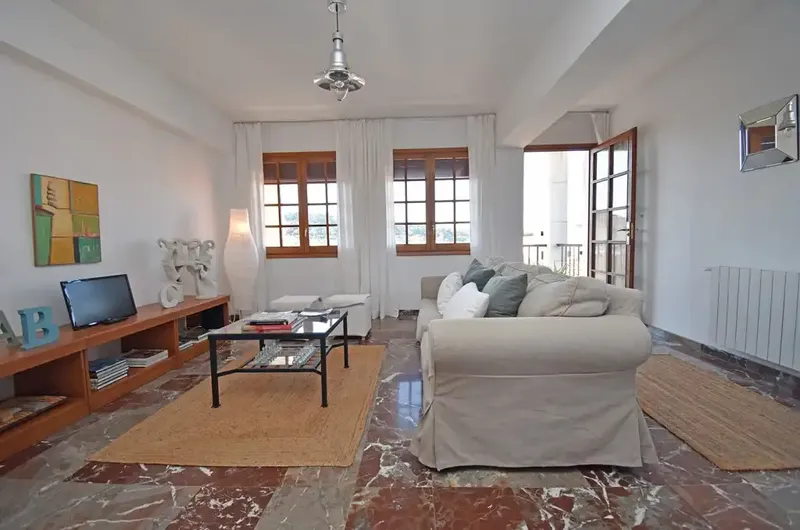 Investment opportunity in Felanitx. Building consisting of three incredible apartments (2 with tourist rental license) and ground floor — photo 5