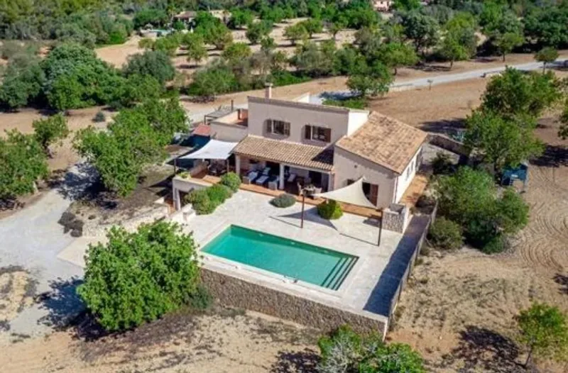 Rural or Farmhouse in Felanitx, Province of Balearic Islands — photo 1