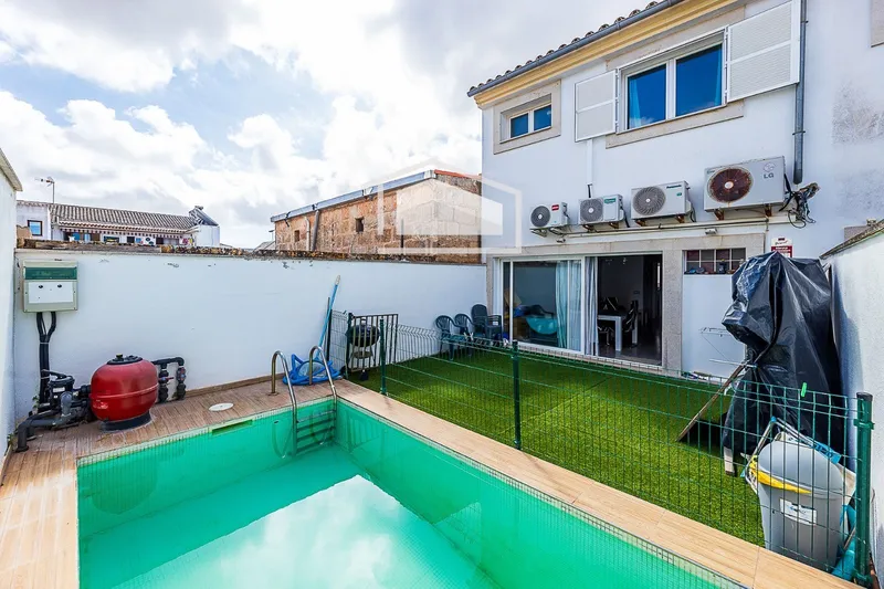 Semi-detached chalet with private pool and garden in Ses Salines — photo 4