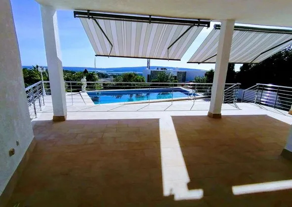Detached house in Calle Jovellanos, Santa Ponça, Calvià — photo 2