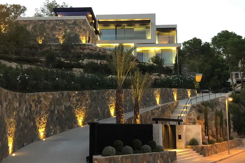 Prestigious home: discover the beauty of this exclusive sea view villa in Port d’Andratx — photo 3