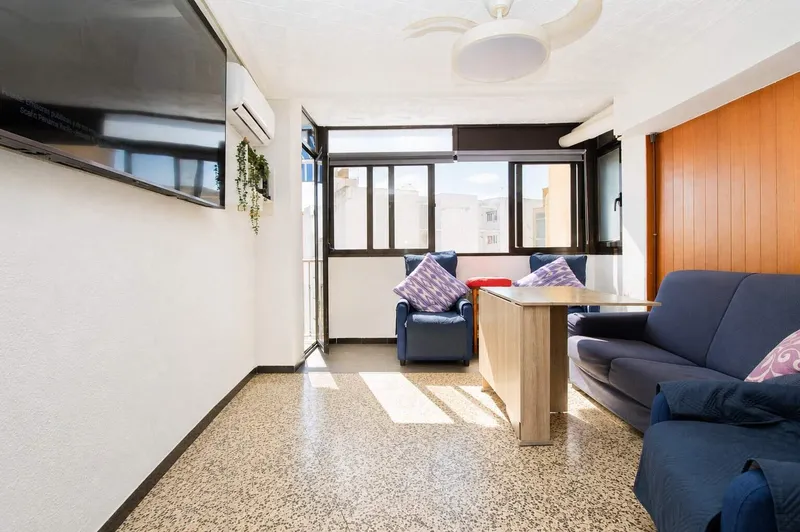130m² apartment with 5 rooms, 2 bathrooms and balcony for sale — photo 7