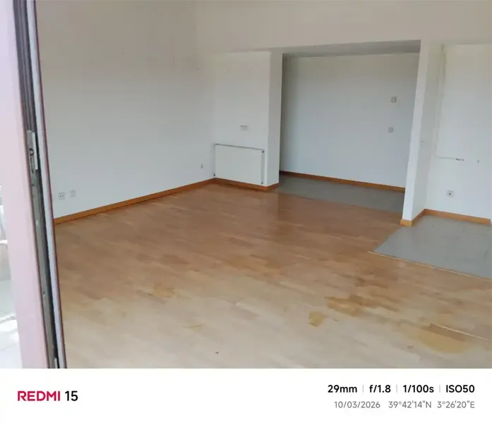 Piso ático de 120 m2, recibidor, Salón comedor con cocina en Kichenett de 45 M2, terraza de 10m2 con estupendas vistas, los días despejados  — photo 8