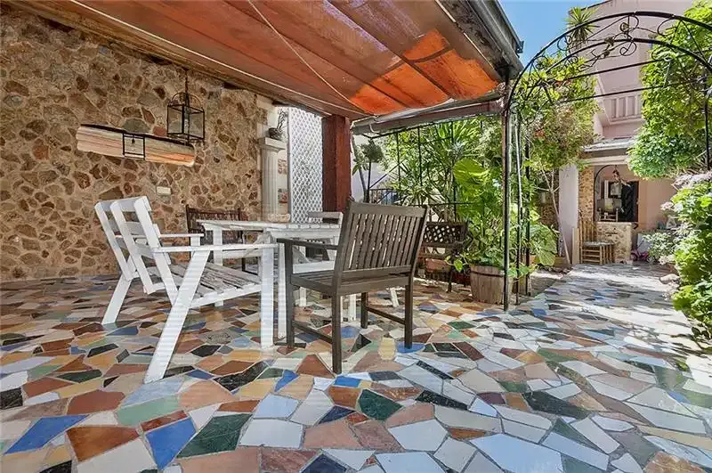 House in El Molinar, very close to the sea, spacious and excellent south orientation — photo 4