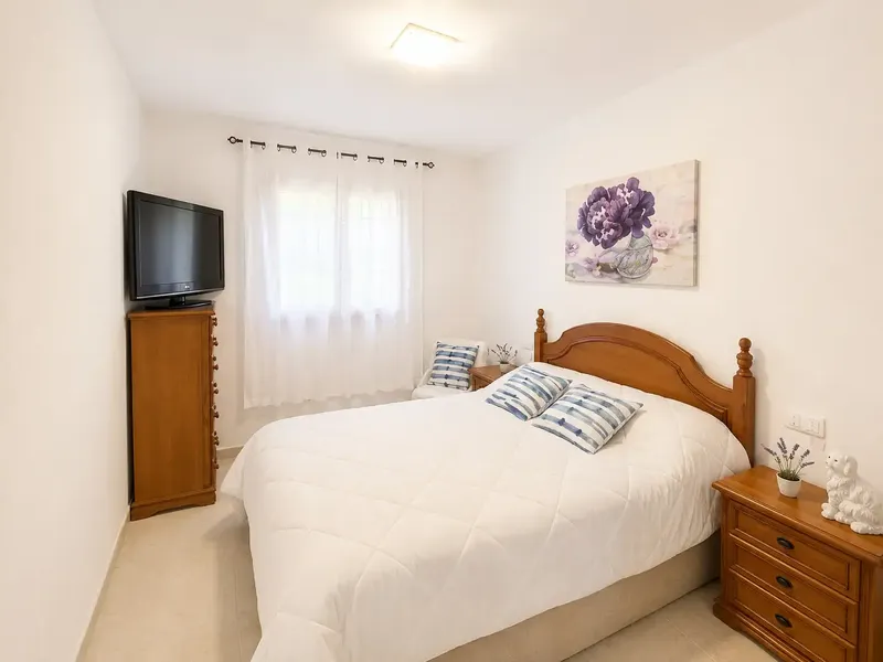 Ground floor flat in Son Bauló with large outdoor space — photo 12