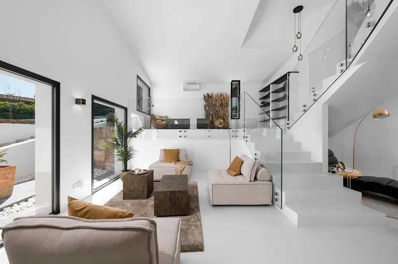 Long-term and seasonal rental: Designer villa with pool for long-term rent — photo 3
