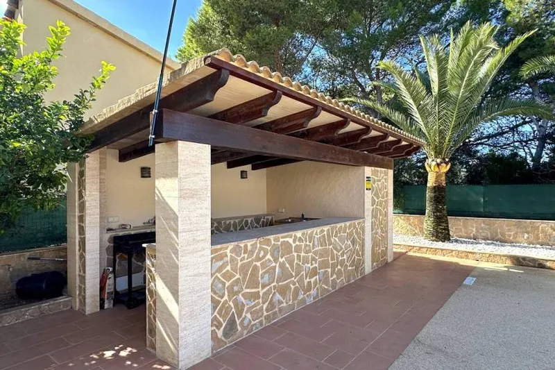 Exclusive Villa with Sea Views and Contemporary Design in Vallgornera — photo 9