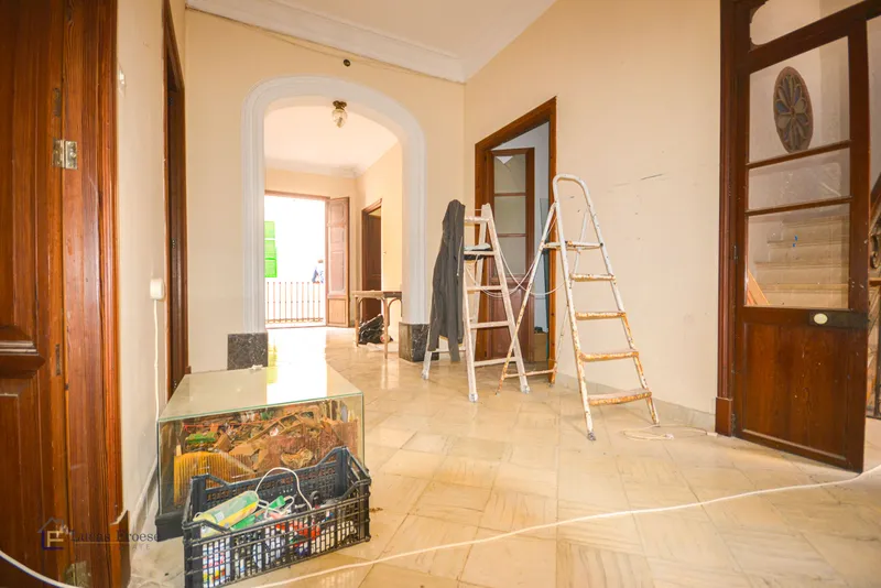 Large townhouse in the center of Felanitx — photo 6