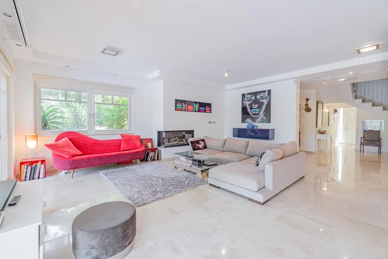 Contemporary design villa — photo 5