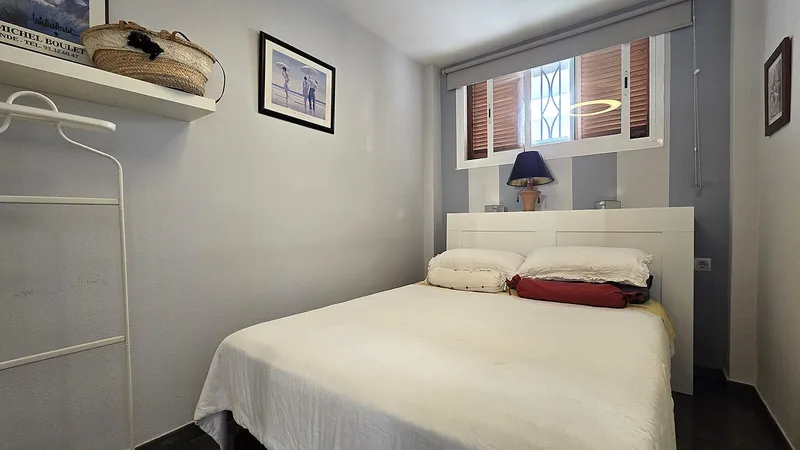 AL-JHRE056 – Fantastic renovated 1-bedroom apartment with terrace and stunning sea views — photo 11