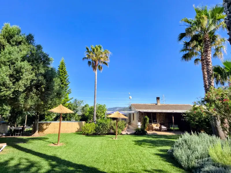 Se alquila finca rústica con jardín, terrazas, piscina y terreno en el norte de Mallorca. — photo 2