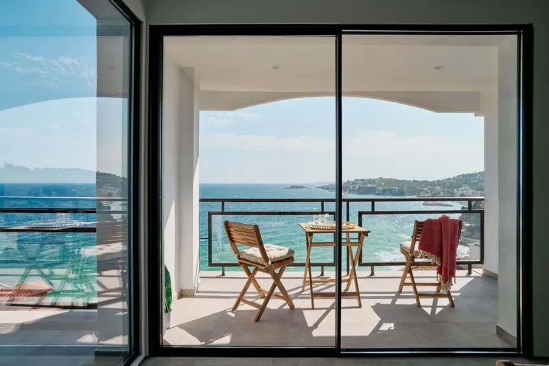 Luxury Penthouse “The View” – Beachfront Living, Close to Palma, with 130 m² Private Rooftop Terrace — photo 2