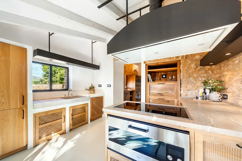 Historic finca, high-quality renovated – modernity meets Mediterranean charm — photo 11