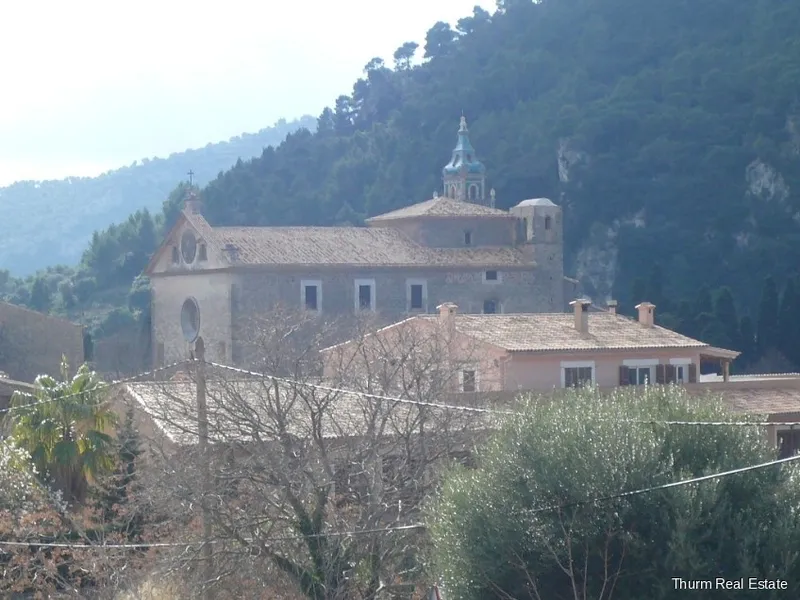 Beautiful villa in Valldemossa with fantastic views of the Sierra de Tramuntana mountains — photo 11