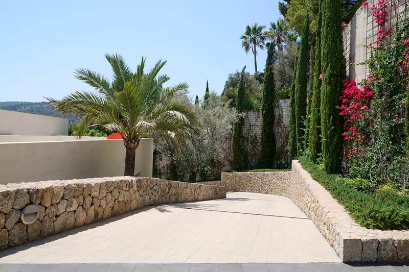 Exclusive: Designer chalet with stunning views of Palma and the sea in Son Vida - Marcel Remus Real Estate — photo 6