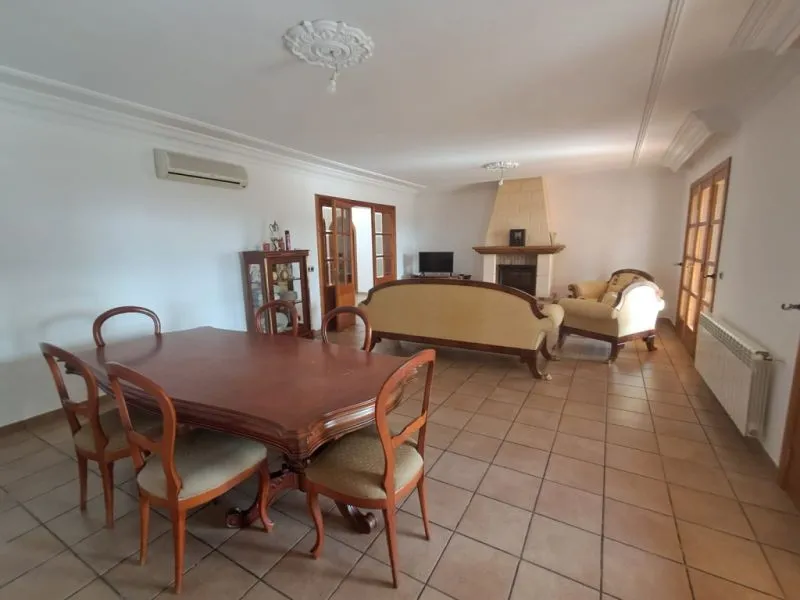 Impressive finca with guest wing, heating, pool near Felanitx - Petra -- F 64 — photo 2