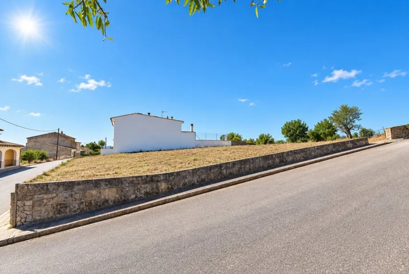 SOLAR CON PROYECTO DE EJECUCIÓN EN VILAFRANCA — photo 7