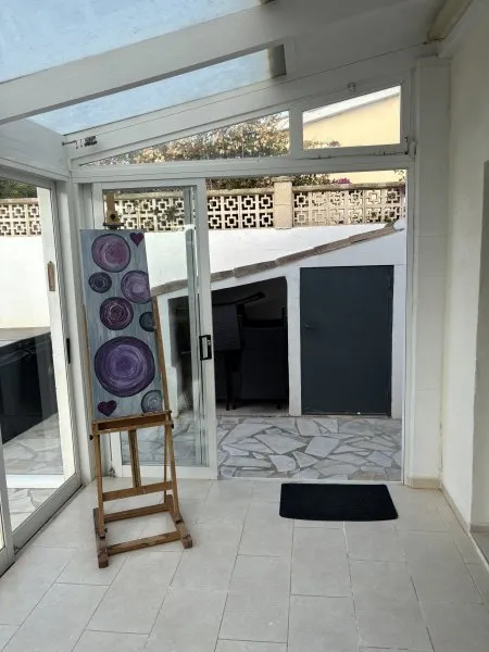 Semi-detached house — photo 8