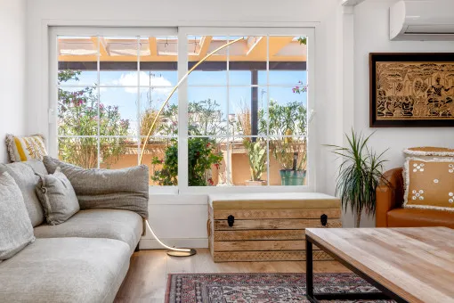 Palma City, spacious renovated apartment with a huge, sun-drenched terrace — photo 5