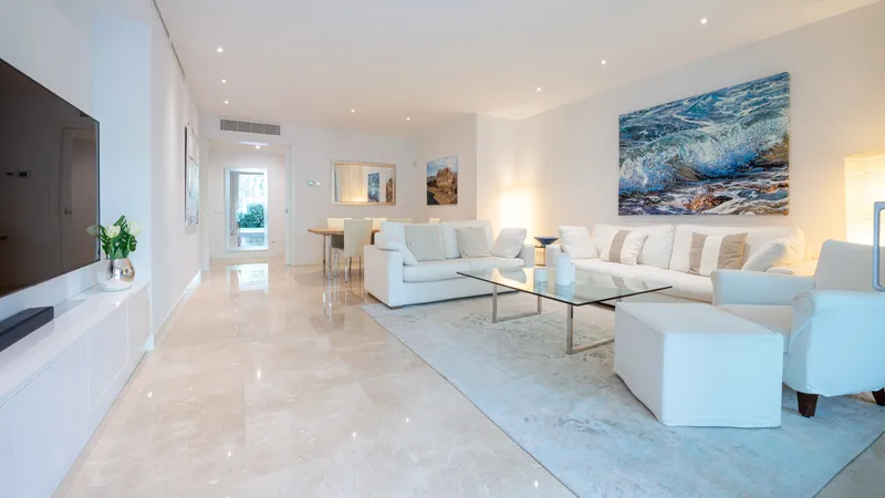 Apartment in Bendinat with private garden in exclusive residential complex — photo 8