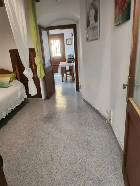 Acogedora casa la cual cuenta con 130 metros cuadrados distribuidos en 3 plantas , las cuales cuentan con 4 habitaciones, 2 baños, patio de  — photo 3