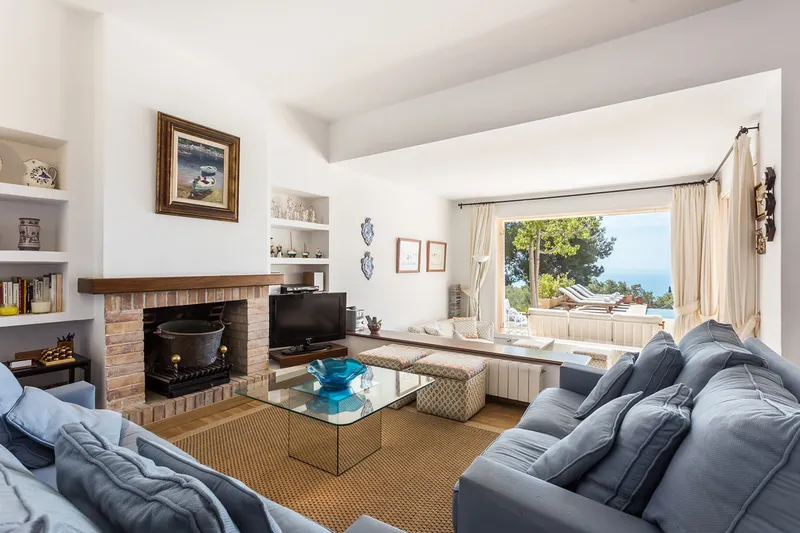 Seasonal rental house, until June, in Costa d'en Blanes. — photo 7