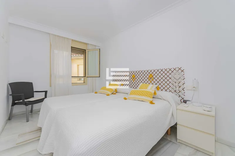 Penthouse for sale in an excellent location in Puerto de Alcudia, Mallorca. — photo 12