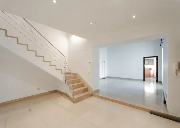 Flat / apartment in Calle de l'Estudi General, La Seu, Palma de Mallorca — photo 2