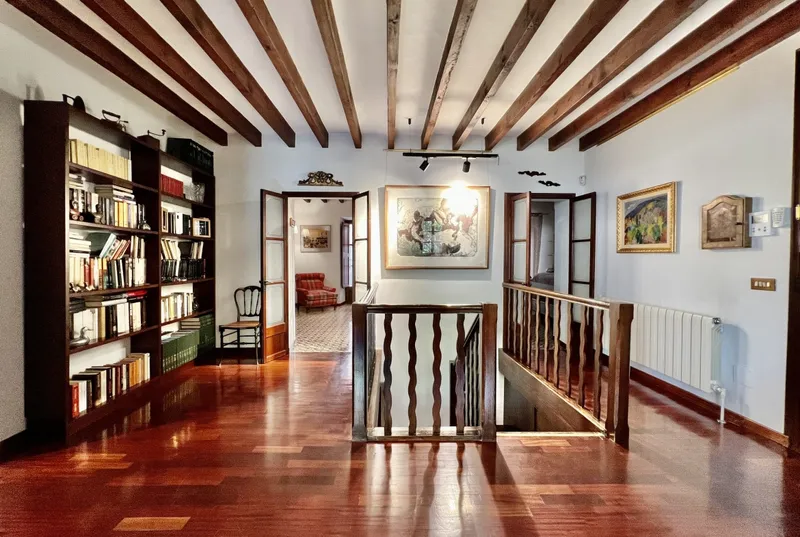 Duplex with garage in the Old Town of Palma — photo 1
