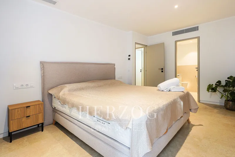 Modernized apartment with 3 bedrooms and large terrace and many extras in Paguera — photo 8