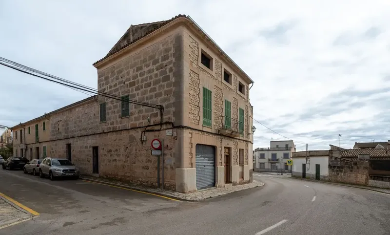 House with great potential in the center of Montuiri — photo 3