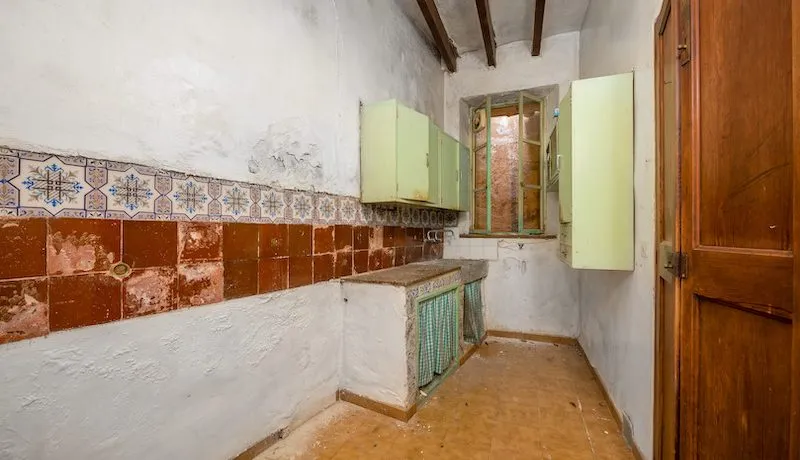 Townhouse to renovate in the center of Sóller — photo 5