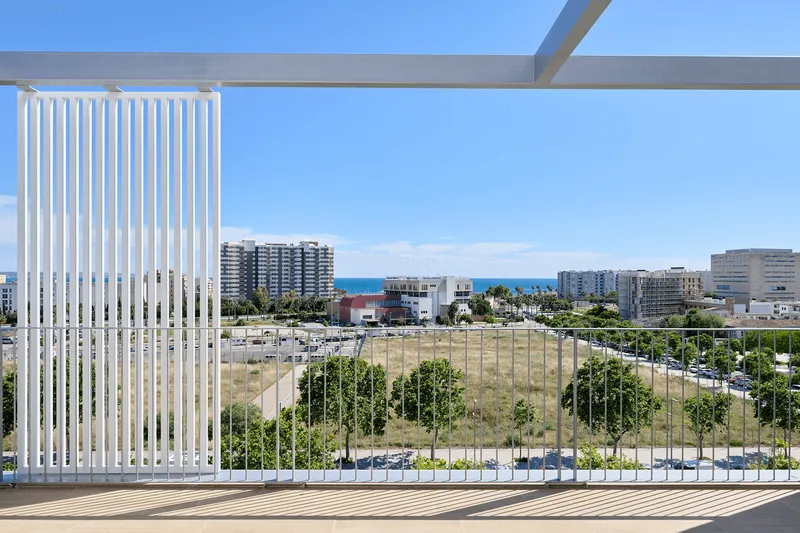 Penthouse with private terrace and sea views in Nou Llevant — photo 2
