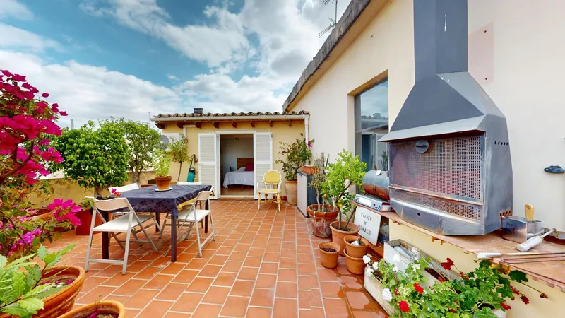 Bright penthouse with large terrace next to Paseo Mallorca — photo 10