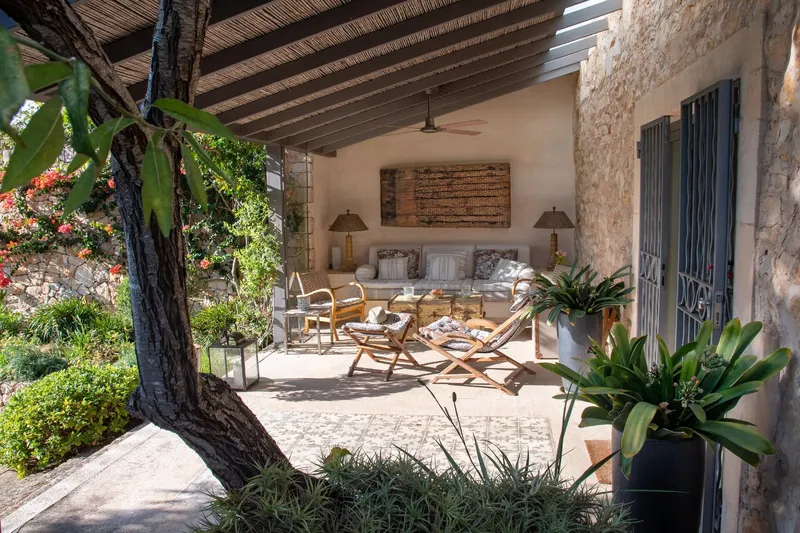 Characterful finca with historic mill and sea views near Es Carritxó — photo 3