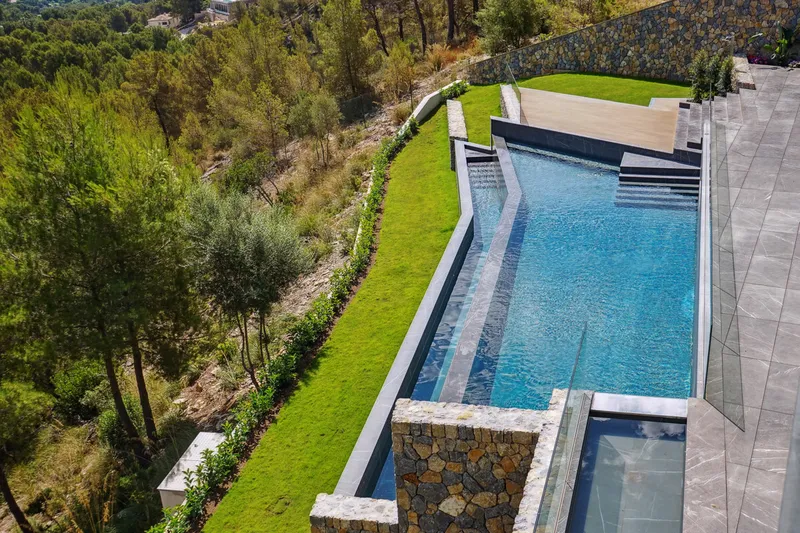 Magnificent designer chalet in Son Vida — photo 5