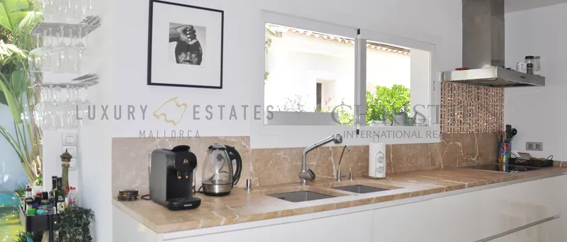 Villa in Sol de Mallorca with Moorish architecture and partial sea views — photo 6
