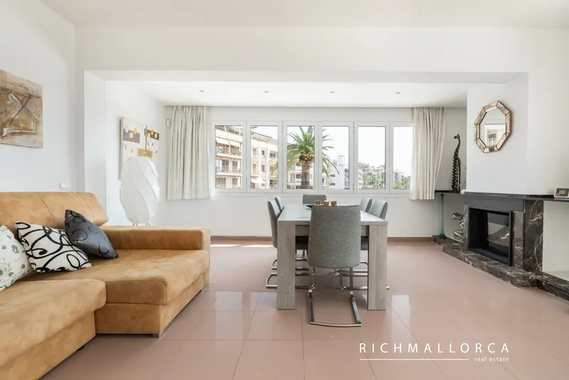 Holiday apartment on the frontline of the beach and marina — photo 9