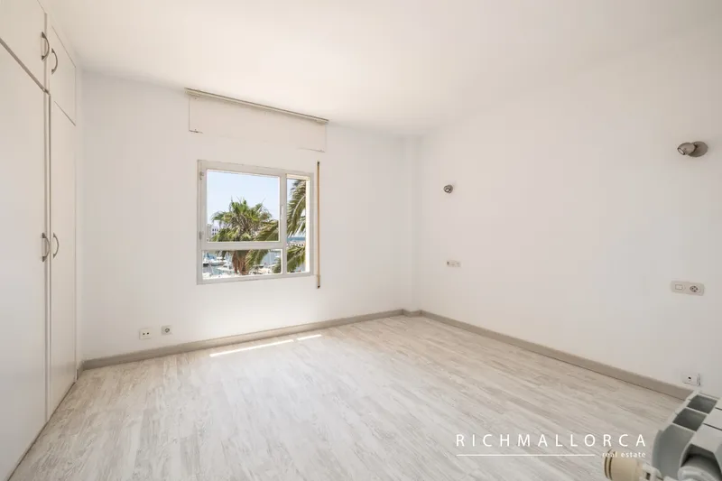4 bedroom apartment for sale in Portixol — photo 12