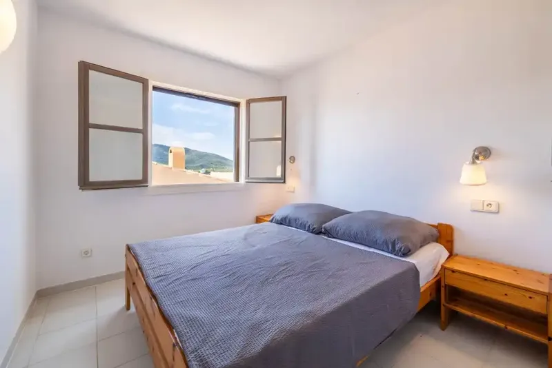 This impressive duplex in Canyamel offers stunning panoramic sea views and is just a few minutes' walk from the beach. — photo 12