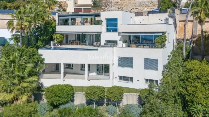 Exceptional villa with panoramic sea views and lush green surroundings in Bendinat — photo 2