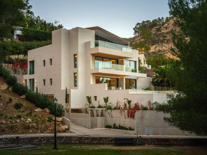 Luxury villa finished in Son Vida – Ready to move in — photo 3