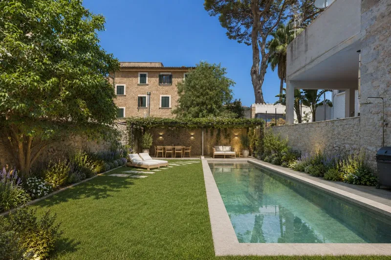 Townhouse with garden and project for a pool in Sóller — photo 2
