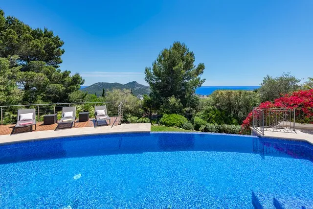 Sea view villa with tourist license for sale in Puerto Andratx, Southwest Mallorca — photo 2