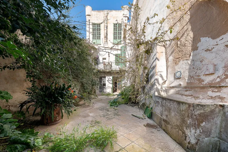 Manor house of 716 m2 in Sa Pobla with patio, wine cellar and garage — photo 1