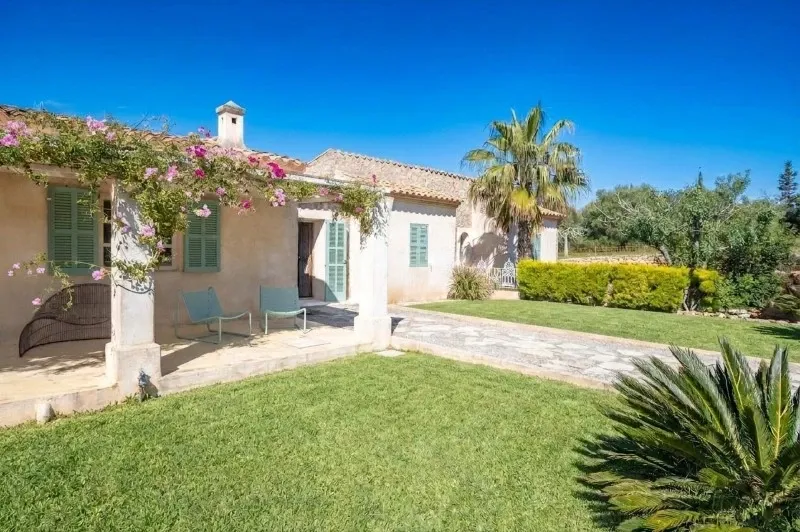 Romantic country house in Capdepera with rent-to-own option, castle and mountain views — photo 2