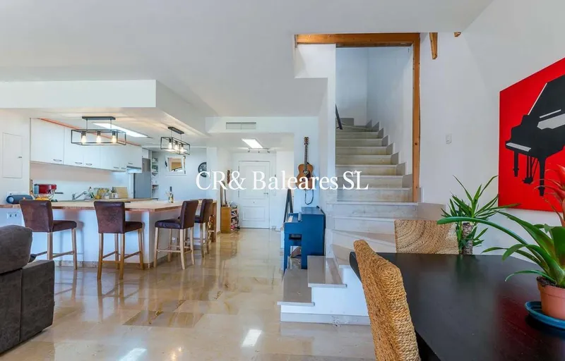 Fabulous ground floor apartment on two levels — photo 3