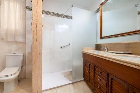 Flat in Palma de Mallorca (Marqués de la Fontsanta), 179 m², 4 bedrooms, 2 bathrooms, with lift — photo 10